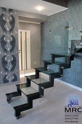 Стеклянная лестница для дома с цельностеклянным ограждением от ДОМ тм - foto 1