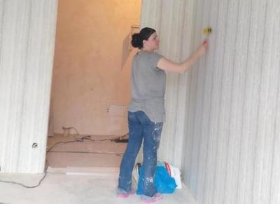 Поклейка шпалер Професійно - main