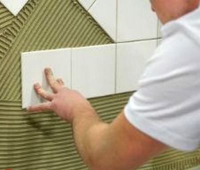 Укладання плитки Досвідчений плиточник - main