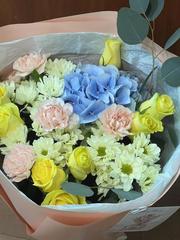 Квіти з доставкою в Києві,  оптові ціни - foto 1